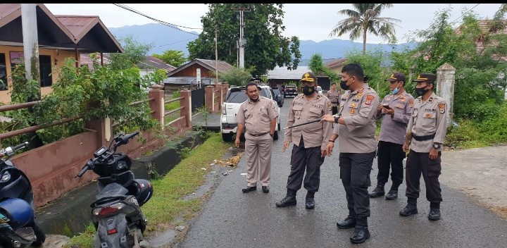 kunjungan Kapolres ke asrama Polres Manokwar