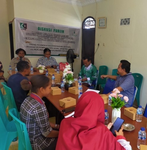 diskusi dengan narasumber 