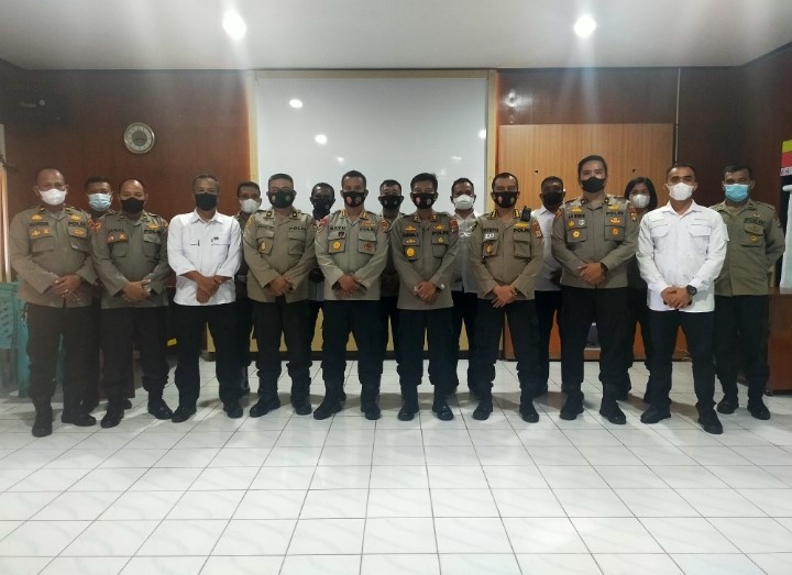 pejabat polres dan kabid propam serta kabid dokes