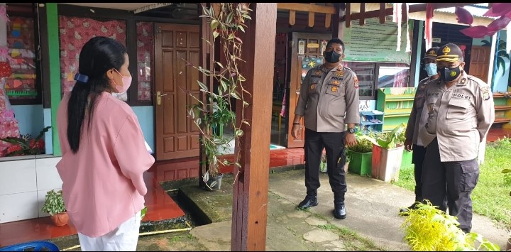 kunjungan asrama oleh kapolres manokwari